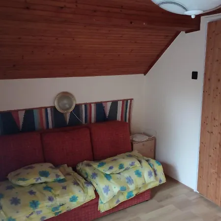 Annavilla * Balatonmariafurdo
